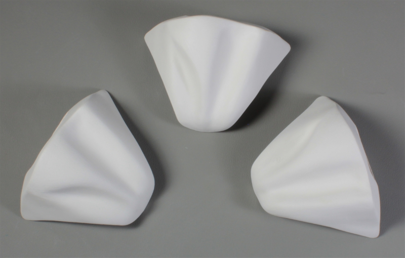 Three Large Petal Attachment For Ruffled Controlled Drop Mold