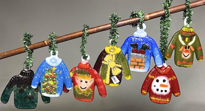 Two Holiday Sweaters Ornaments Casting Mold