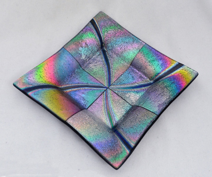 CBS Dichroic Crinklized Comet Trail Pattern on Thin Glass COE90