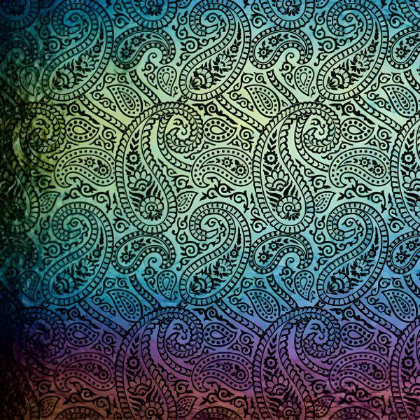 Etched Iridescent Paisley Pattern COE90